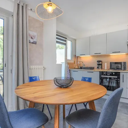 Appartement Cozy In *